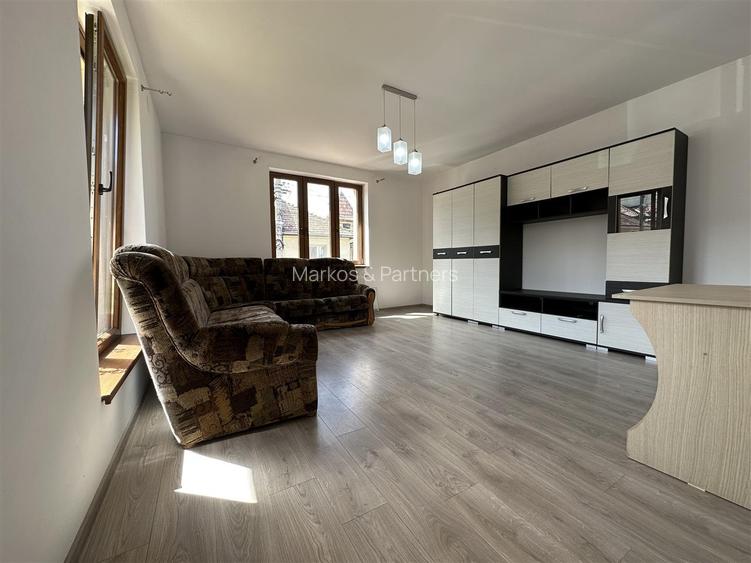 Casă de închiriat I 5 camere I 2 băi I curte I zona UMF USMV