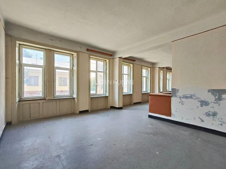 VÂNZARE - SPAȚIU COMERCIAL, CLĂDIRE INTERBELICĂ, CENTRU SIRET - 23