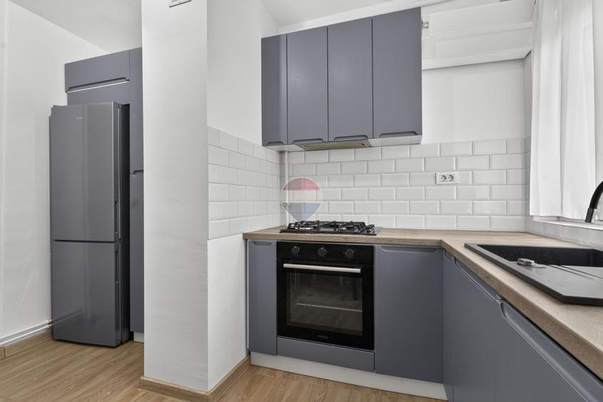 Apartament cu 4 camere de închiriat în zona Polivalenta