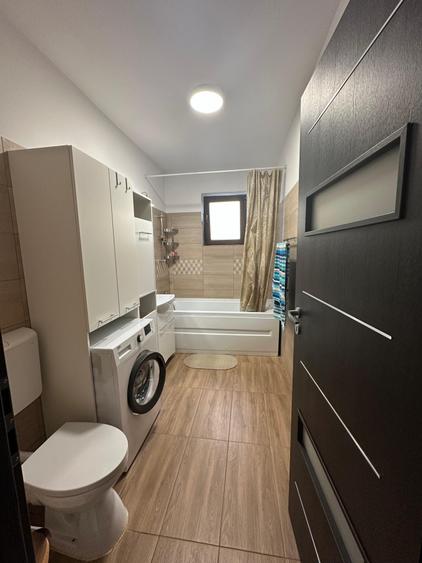 INCHIRIERE/ APARTAMENT 2 CAMERE / MILITARI/ ROSU /LOC DE PARCARE/ 420 EURO