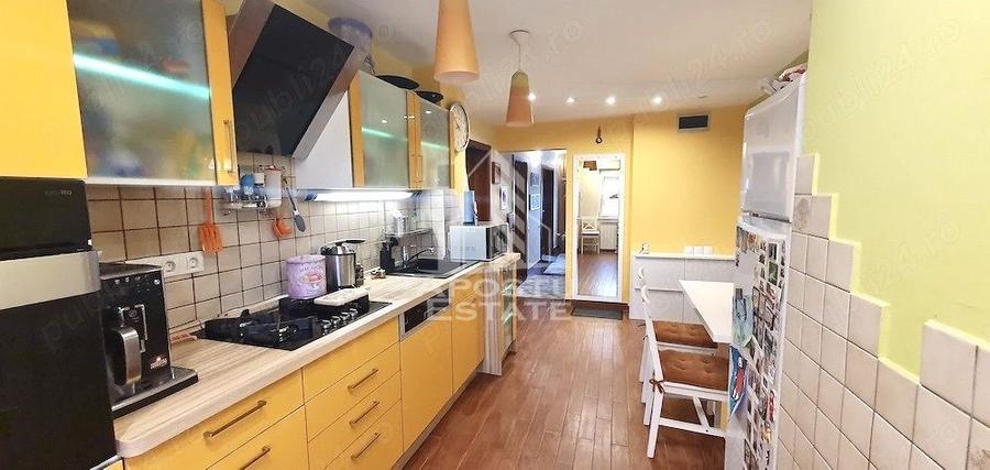 Apartament 3 camere de vanzare, garaj, zona Girocului, Timisoara