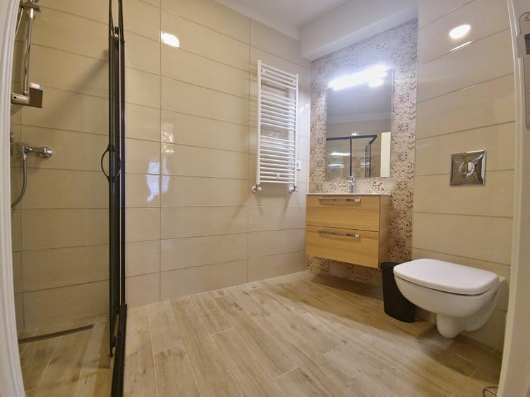 Ultracentral 2 camere mobilat utilat lux prima inchiriere utilitati incluse