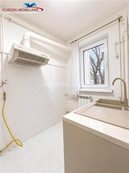 Apartament 4 camere de vanzare zona Alunisului -Tulcea - 9