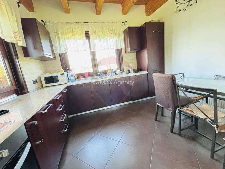 Casa de vacanta de vânzare Cornetu -Mihailesti - 9