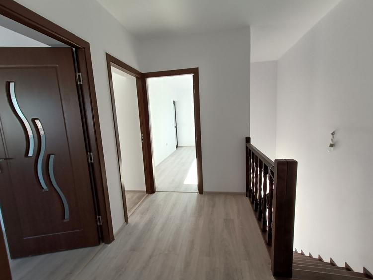 Duplex, 4 camere, pivniță generoasă — Valea Lupului, Iași