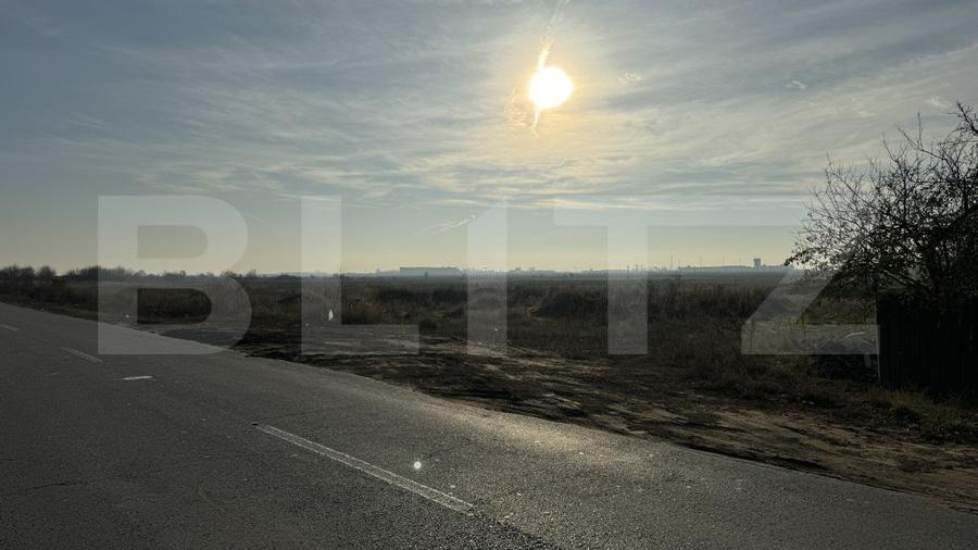 Teren IV 7.500 mp, toate utilitățile la front de 25 m, zona Ghercești - Aeroport