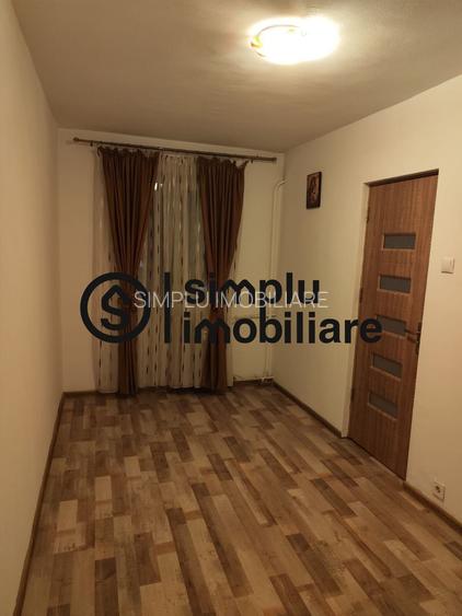 Apartament 2 camere Craiovita Noua