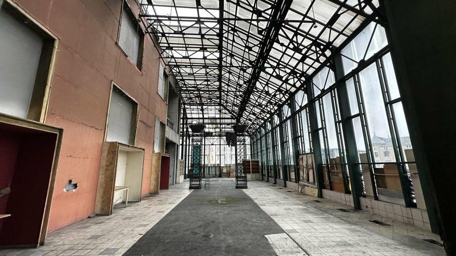 Complex comercial tip mall 4400 mp + Teren 8600 mp - Sector 5 ~ Bucuresti