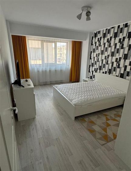 Apartament nou, 1 camera decomandat, mobilat si utilat, loc de parcare inclus, B