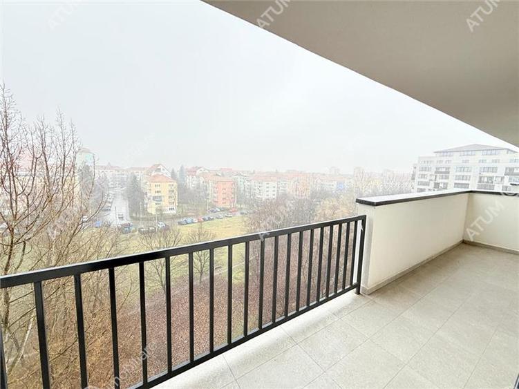 Penthouse cu 4 camere 111 mp utili terasa 78 mp doua locuri parcare