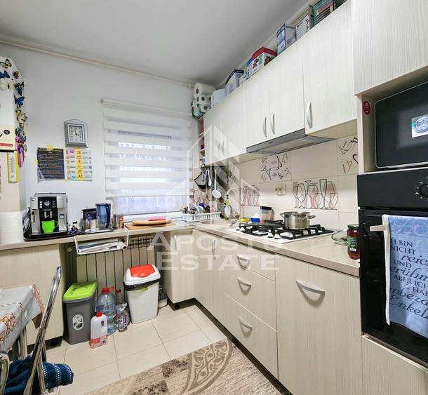 Apartament cu 3 camere, centrala proprie, Sag