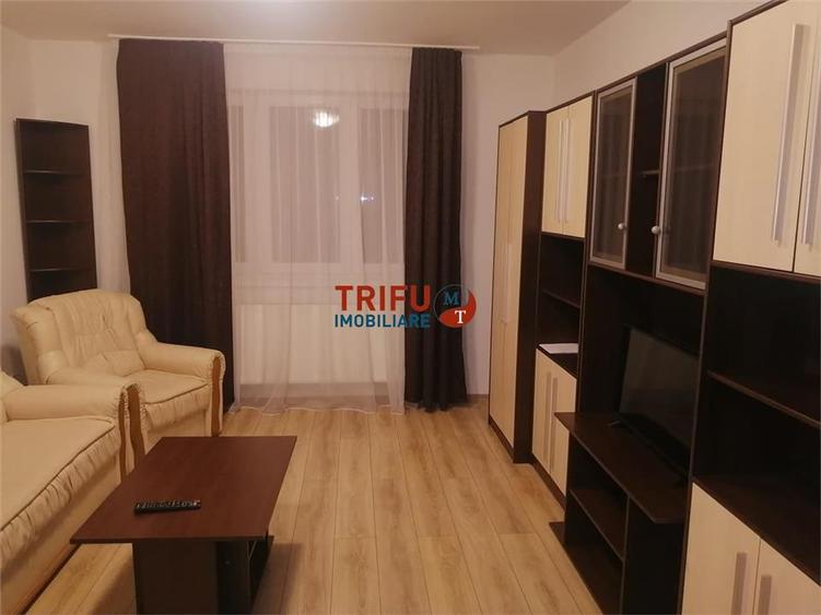 Apartament de închiriat zona Alba Mall