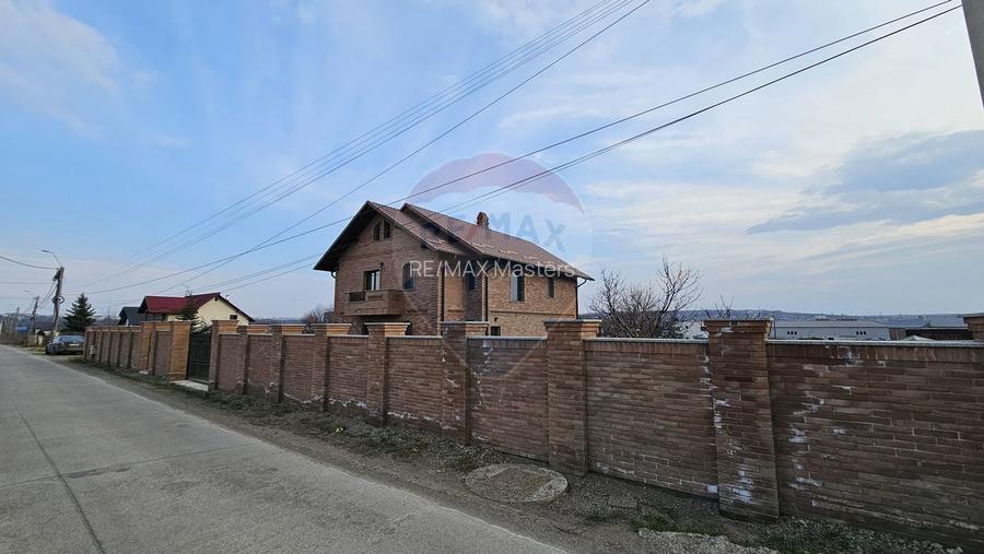 Casă / Vilă de lux, Scheia, Suceava - 14