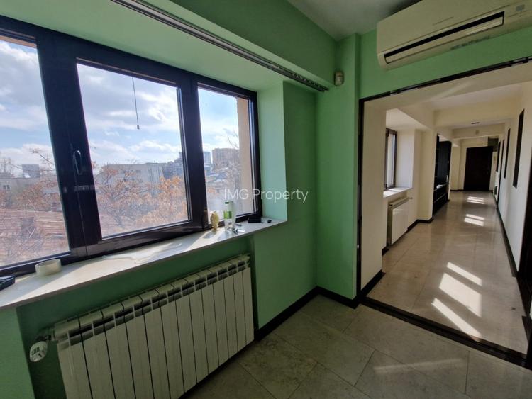 Apartament 3 cam, transformat in 4 camere, Piata Victoriei - 8