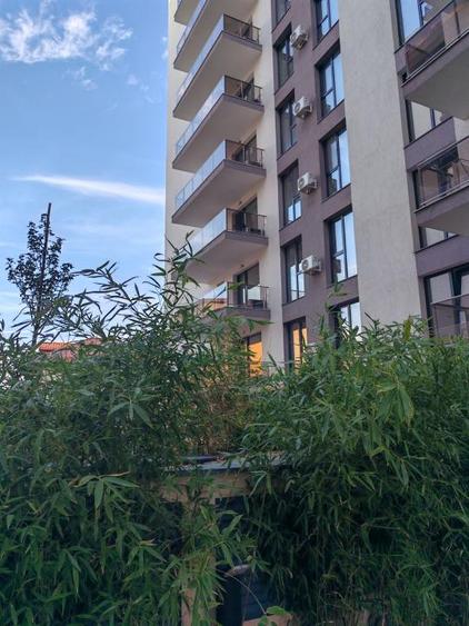 Inchiriere garsoniera si loc de parcare in Hills Titanium