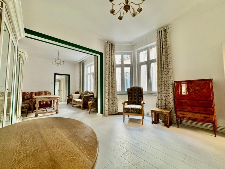 Apartament elegant de închiriat – zona Sala Palatului/Cismigiu | 100 mp