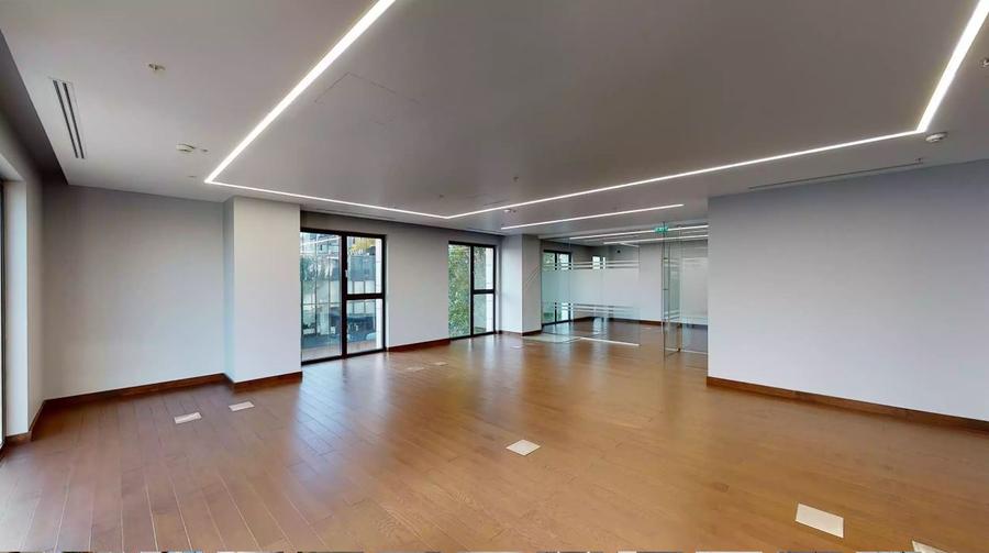 Birouri clasa A în Unique Office Building, lângă UBC și Palas Mall, COMISION 0%