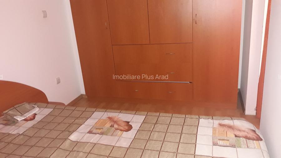 Inchiriez apartament 2 camere zona UTA Ared - 10