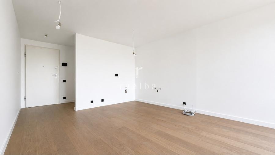 | Apartament cu 2 camere | One High District |