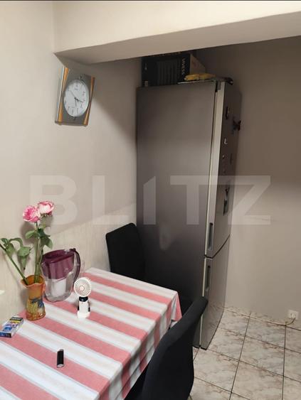 Apartament 2 camere, 38 mp, decomandat, oras Beclean, zona centrala