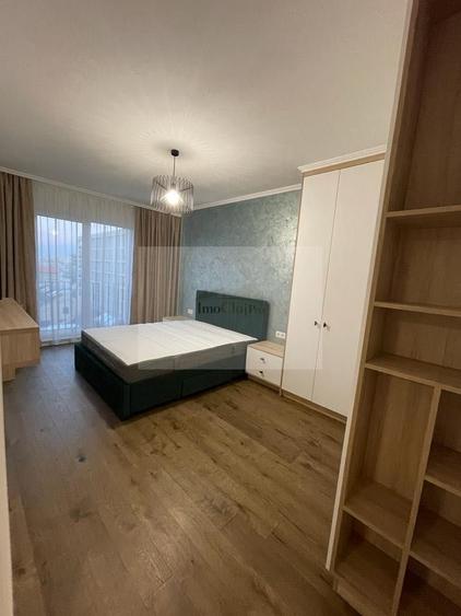 Inchirere 2 camere | Record Park – The Office | Terasă panoramică