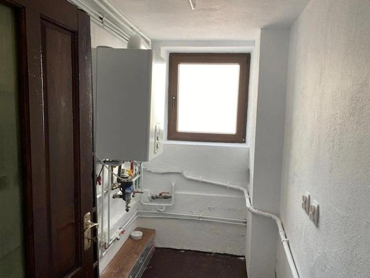 Vanzare vila Cotroceni cu terasa constructie 1997 Elefterie