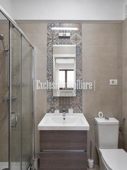 Zona Consilieri - Vedere la Mare - Apartament de LUX cu 3 camere si Parcare