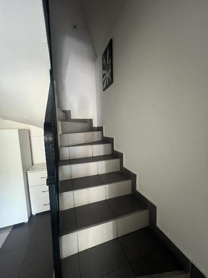 Chirie 80mp Spatiu Comercial P+E zona Centrala finisat Pret 700eur/luna