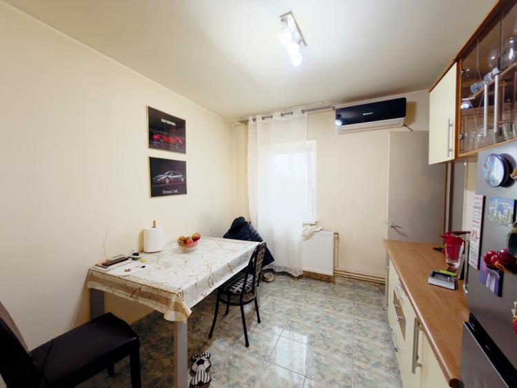 Apartament 3 camere, decomandat, 75mp utili, zona Bucovina