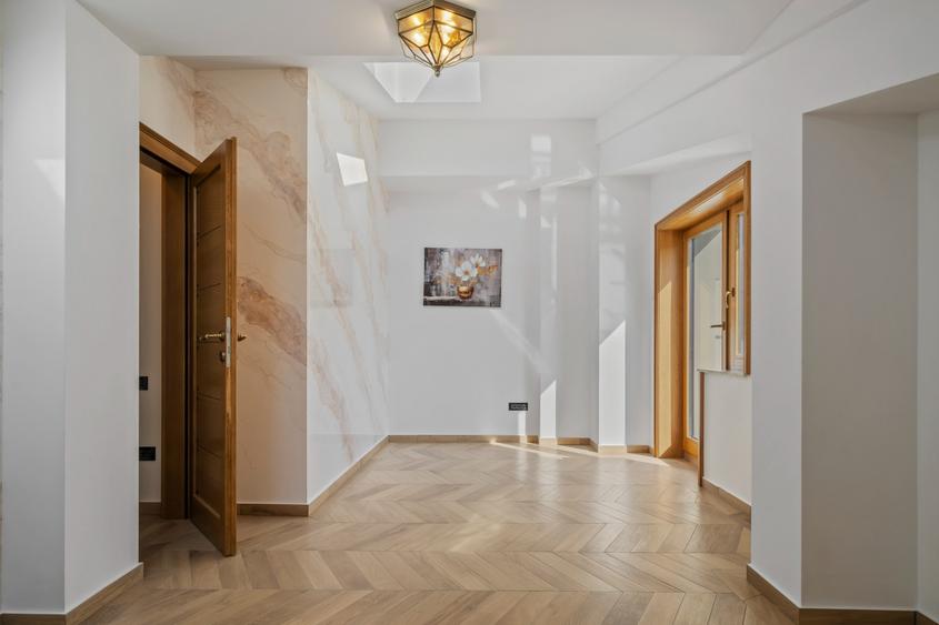 VILA ISTORICA CISMIGIU - COMPLET RENOVATA