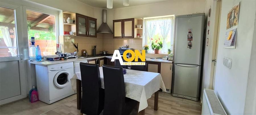 Casa de Vanzare, 4 Camere, 350MP teren, zona LIDL