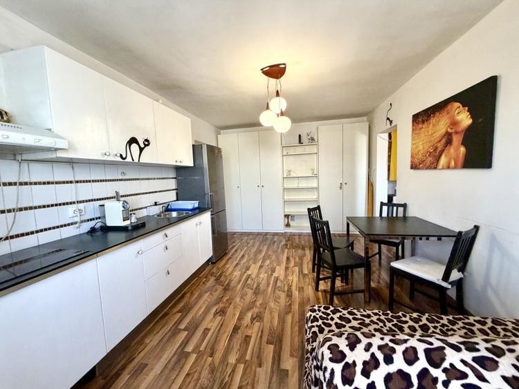 De vanzare Apartament 2 camere Str. Turda 127