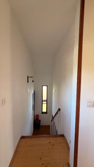 Casa 5 camere Frumusani