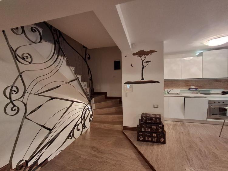 Casa individuala de vanzare, 4 camere, Sibiu, Calea Poplacii