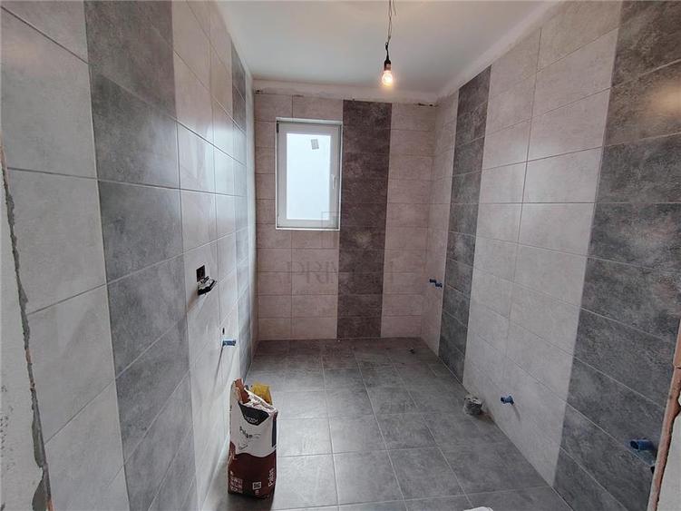 DUPLEX LA CHEIE - LA ASFALT - 4 CAMERE - 415 MP TEREN