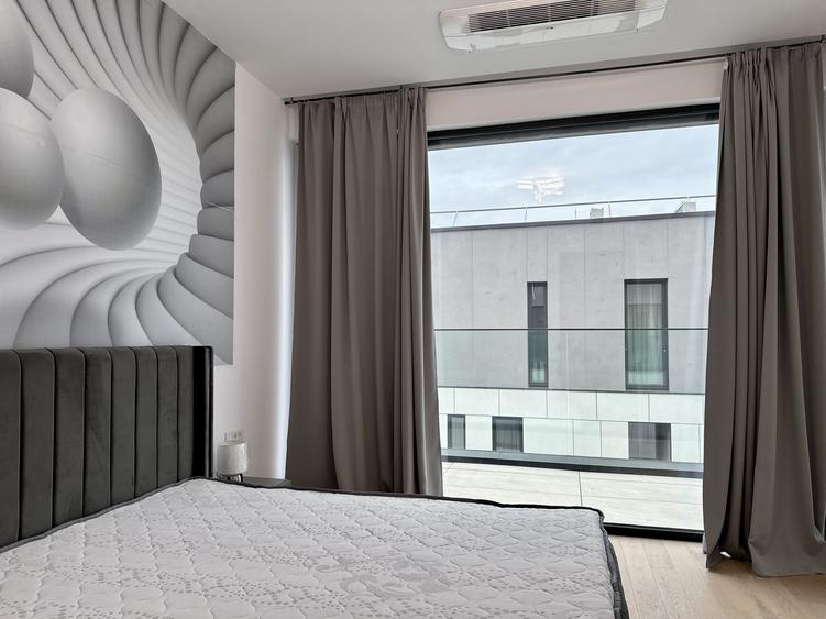 Penthouse de închiriat în WIN Herăstrău | 5 cam | Terasă panoramică | 2 locuri