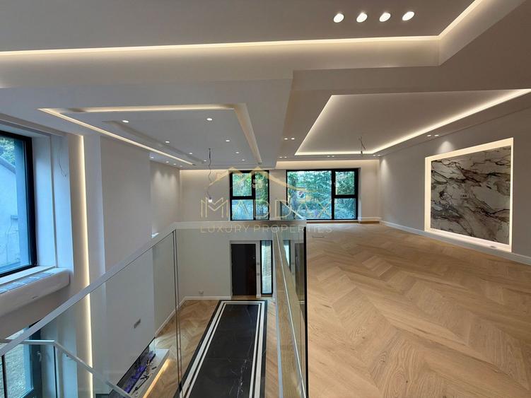 Duplex 4 camere cu gradina // 200 mp + curte 150mp // Straulesti