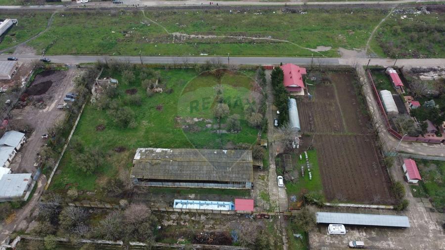 Proprietate generoasă în sat Fundeni, comuna Fundeni, județ Călărași