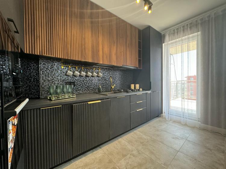 Apartament cu 2 camere decomandat, 62 mp utili + balcon 15mp - Lipovei