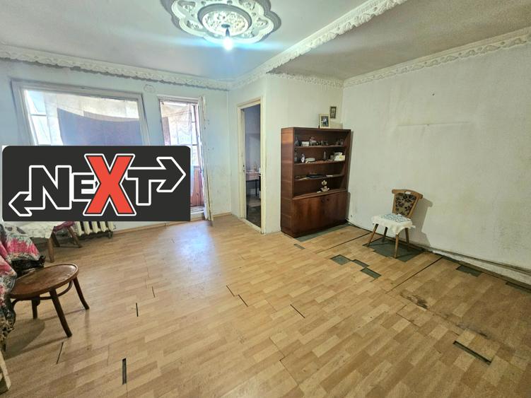 Garsoniera et 1 cu balcon