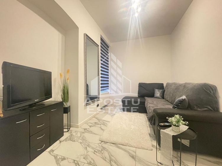Chirie, Apartament 2 camere Centru , bulevardul Revoluției, Teatru