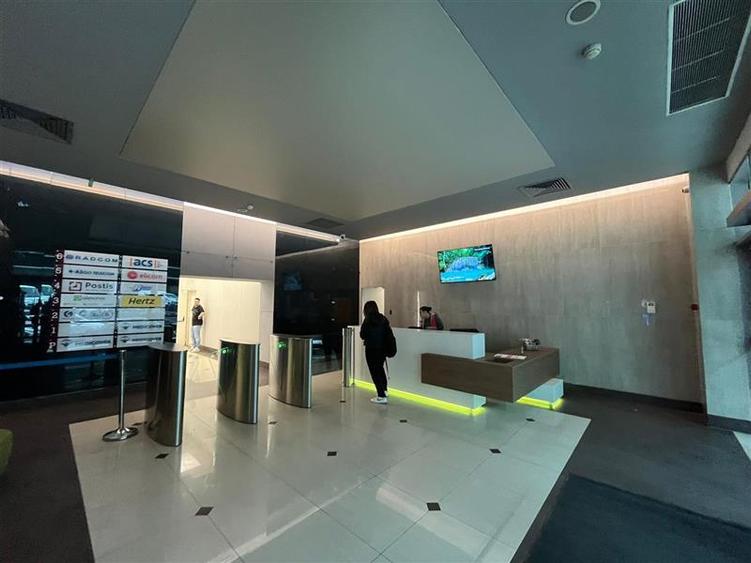 Subinchiriere spatiu birou - Multigalaxy II Office Building - 521 mp