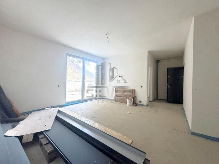 Apartament cu 3 camere dec.+TERASA de 45 mp.