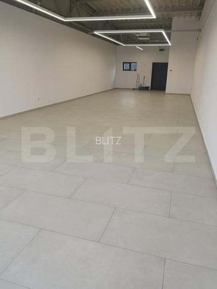 Spatiu comercial, 122 mp, zona FORD - 2
