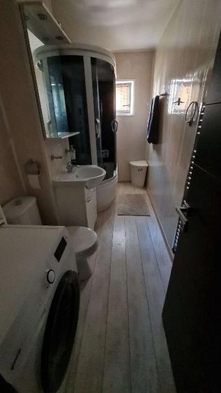 Apartament 3 camere de vanzare pe Bulevardul Grivitei, Brasov