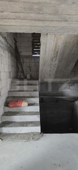 Casa etaj la rosu, 150 mp utili, 2460 mp teren, Campulung Moldovenesc