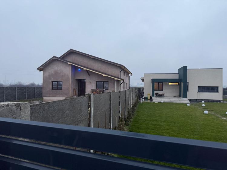 Teren intravilan 11486 mp SLATINA, proiect 11 case, comision 0% la cumparare