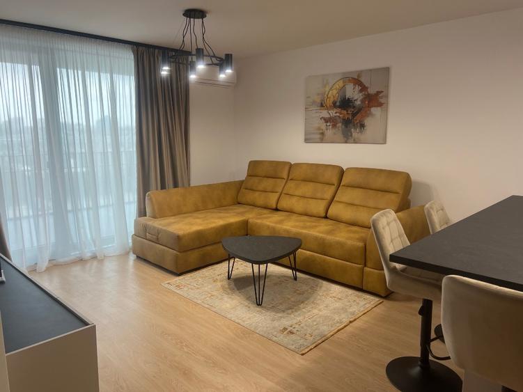 PROPRIETAR, Apart. 2 camere, bucatarie inchisa, loc de parcare