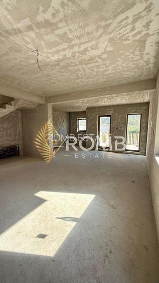 Casa tip duplex semifinisat, 5 camere, zona Tautiului