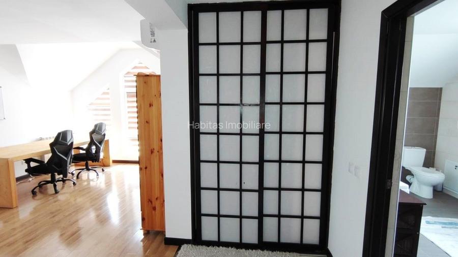 Casa impunatoare D+P+M, 280 mp utili, teren 850 mp,  în Europa - 13